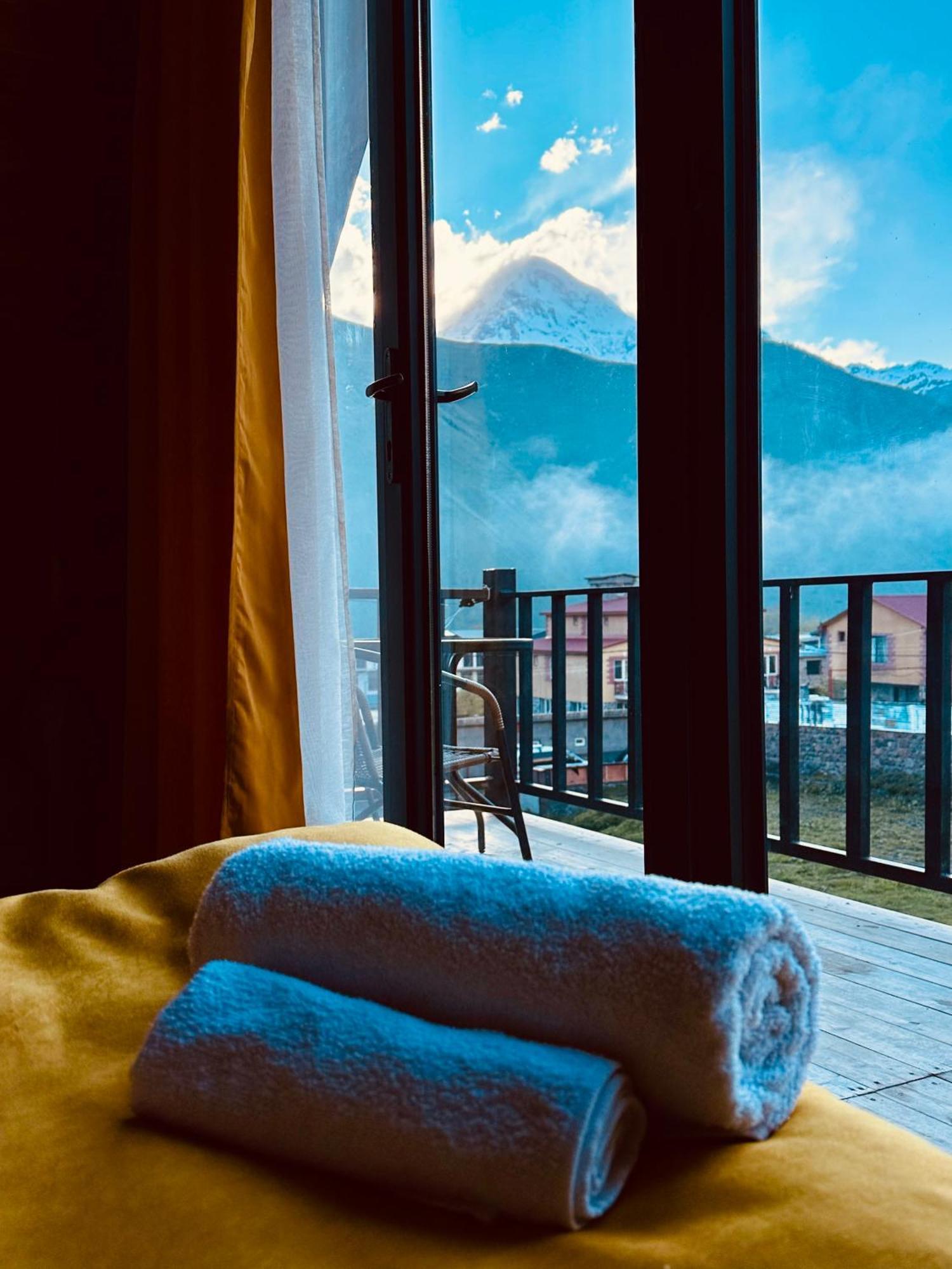 Royal Cottages Kazbegi Eksteriør bilde