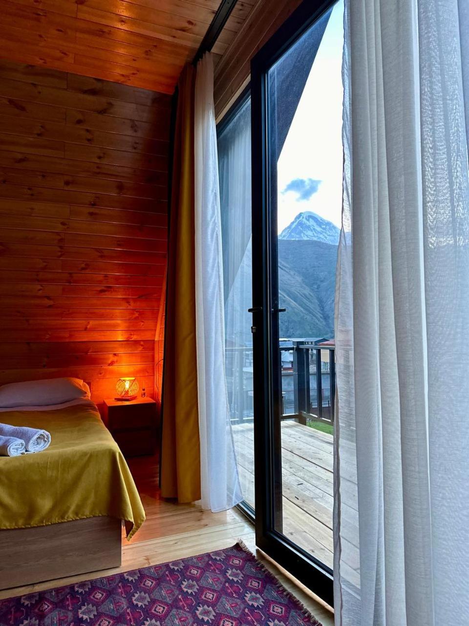 Royal Cottages Kazbegi Eksteriør bilde